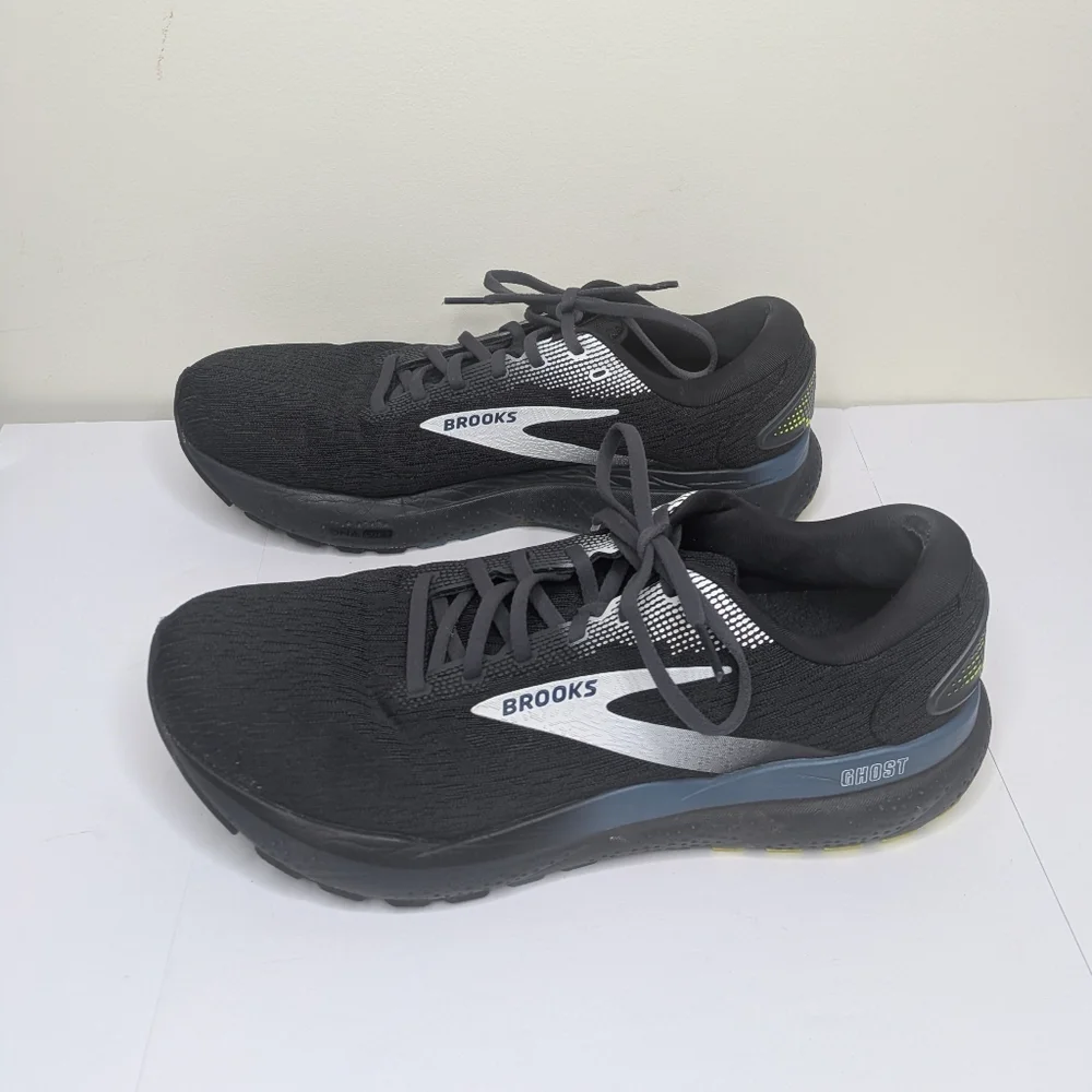 Brooks Ghost Black Running Shoes 11.5 - Picture 3 of 8